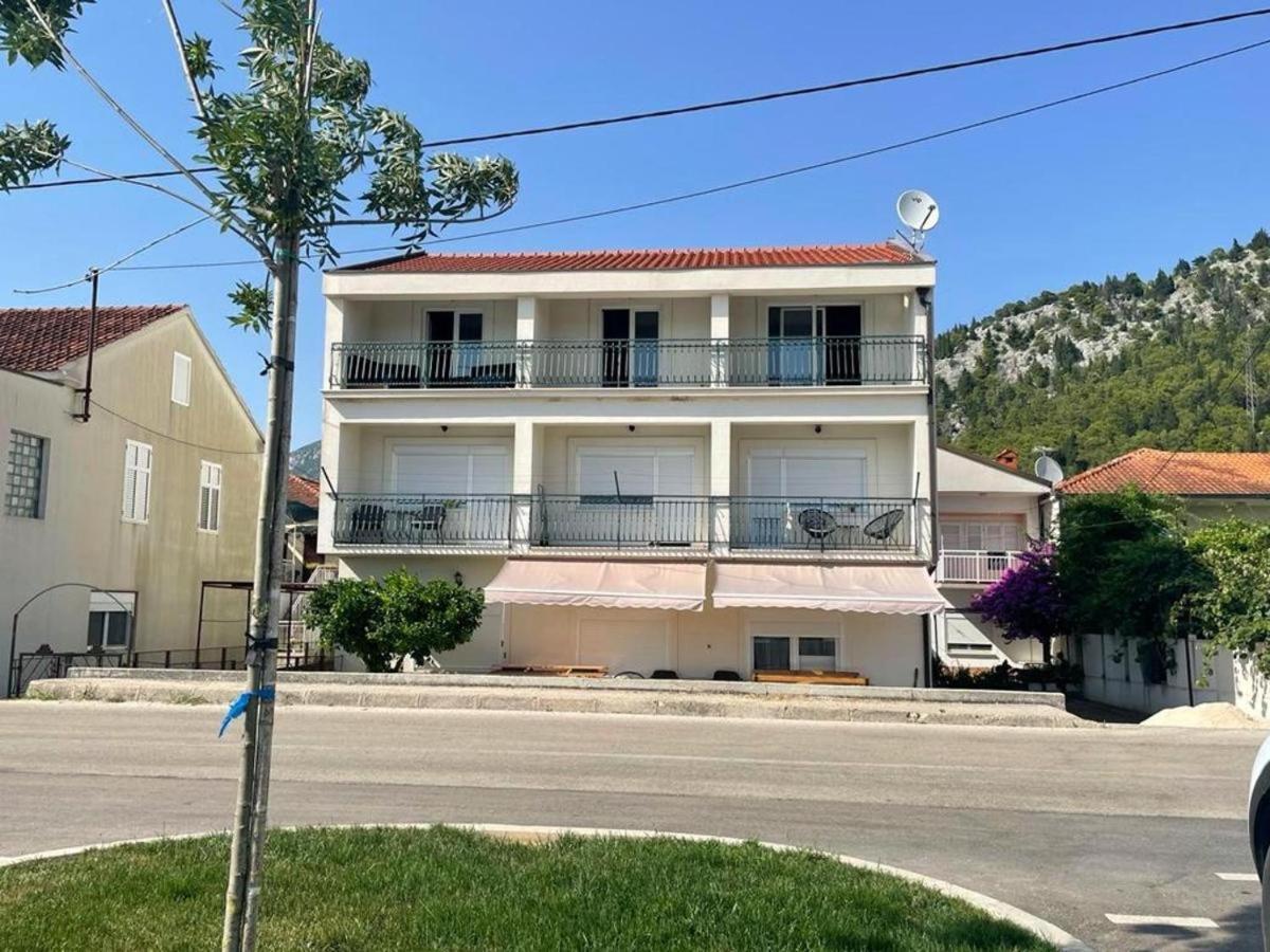 Rojena Vala - Neretva Apartment Komin  Exterior photo